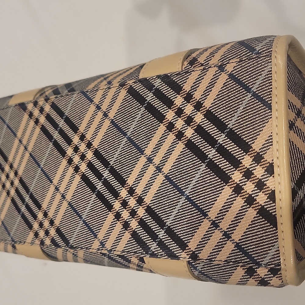 Authentic Burberry Blue Label bag - Picture 5 of 11